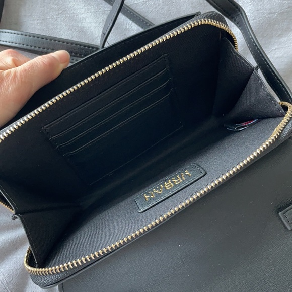 Urban Expressions Kaylee Quilted Clutch - Picture 7 of 8